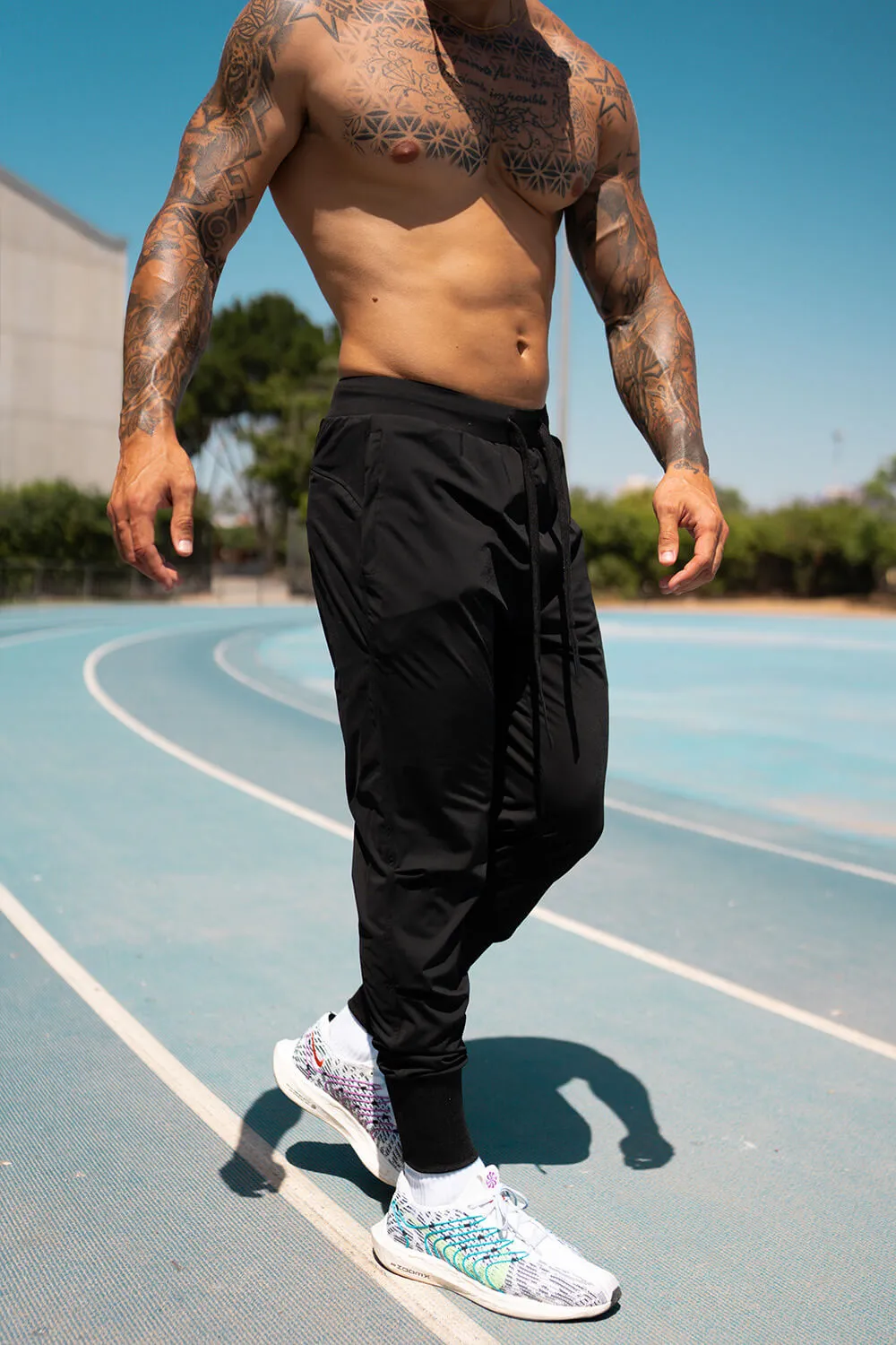 Aero Tech Joggers - Black