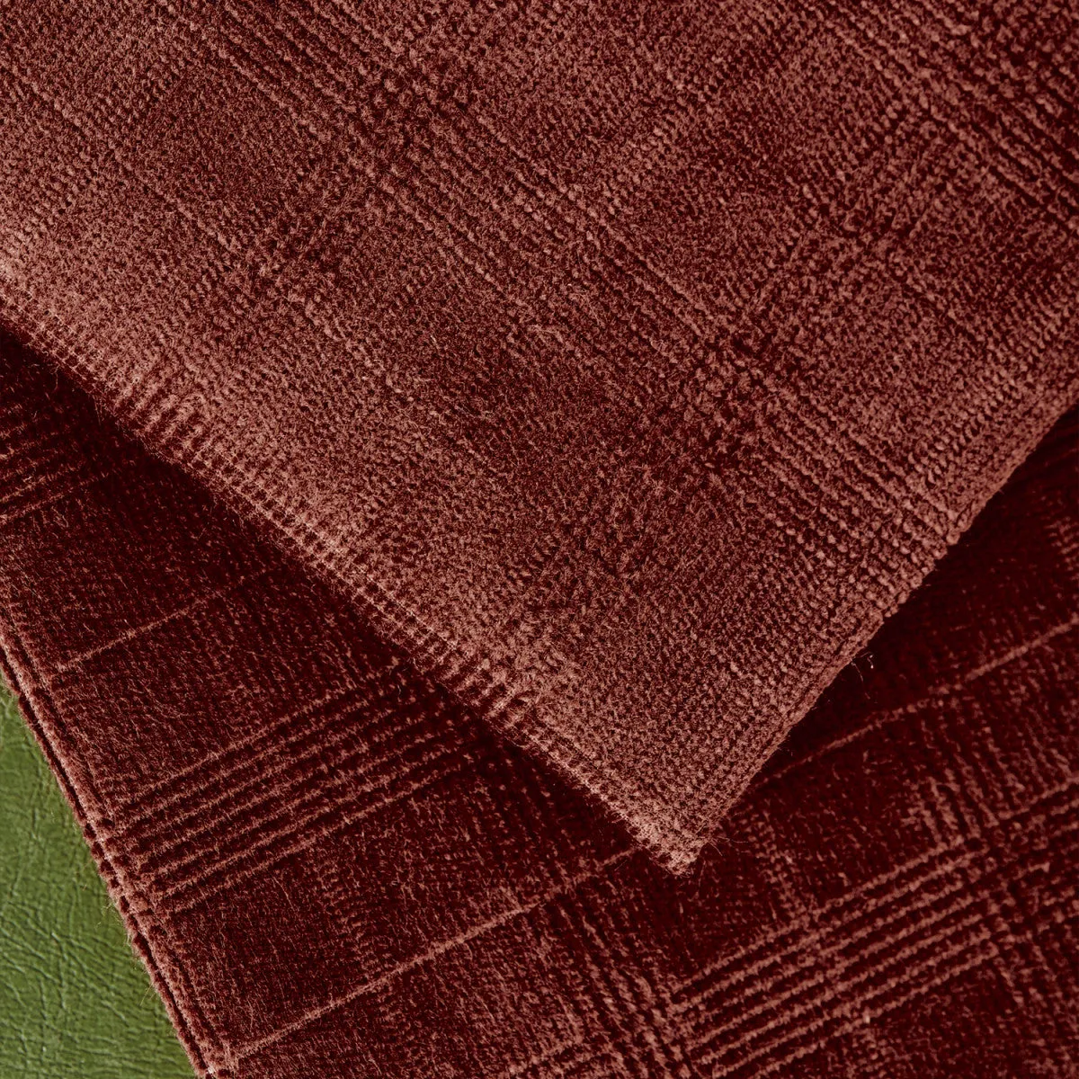 Atelier Brunette - Dandy Rust Velvet Fabric