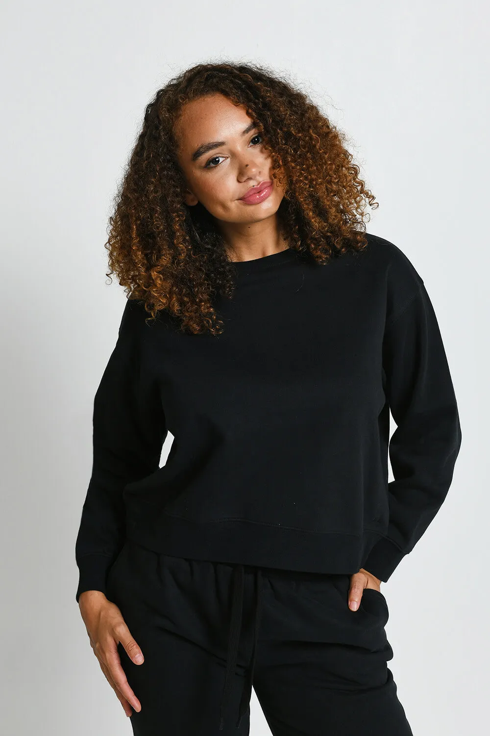 Everyday Comfy Sweatshirt - Black