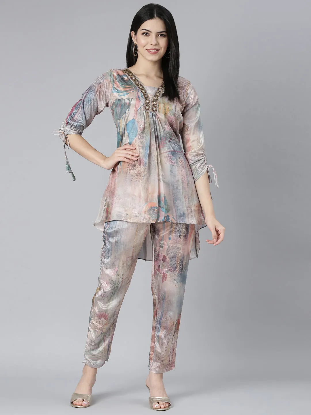 Neerus Multi Regular High-Low Floral Top And Trousers